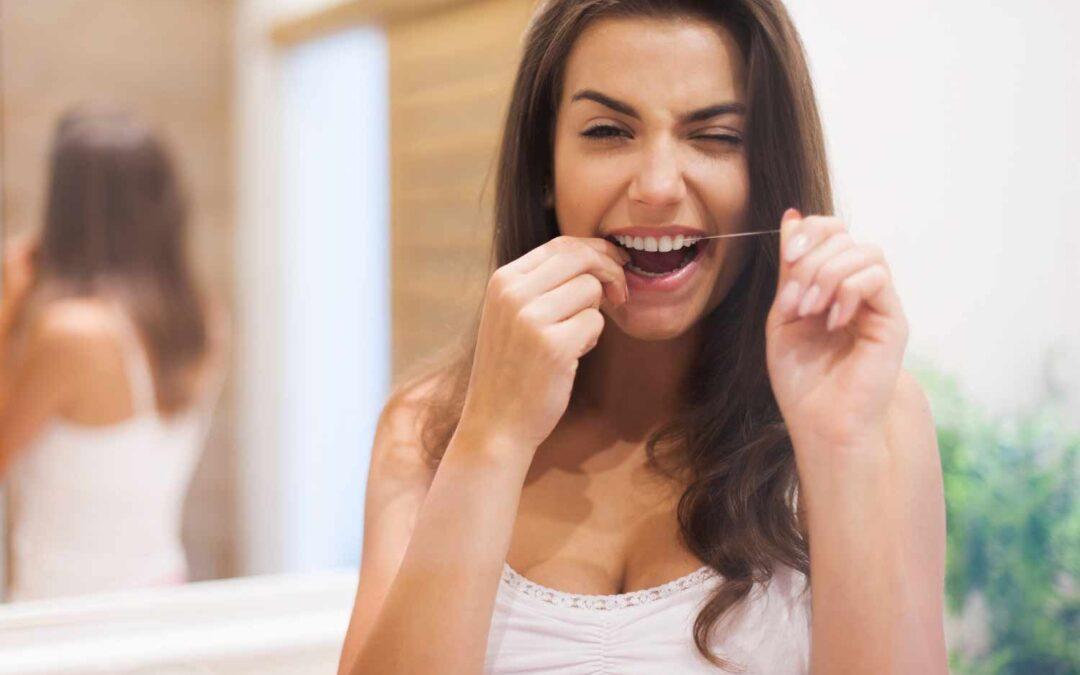 ¿Qué son las limpiezas dentales?